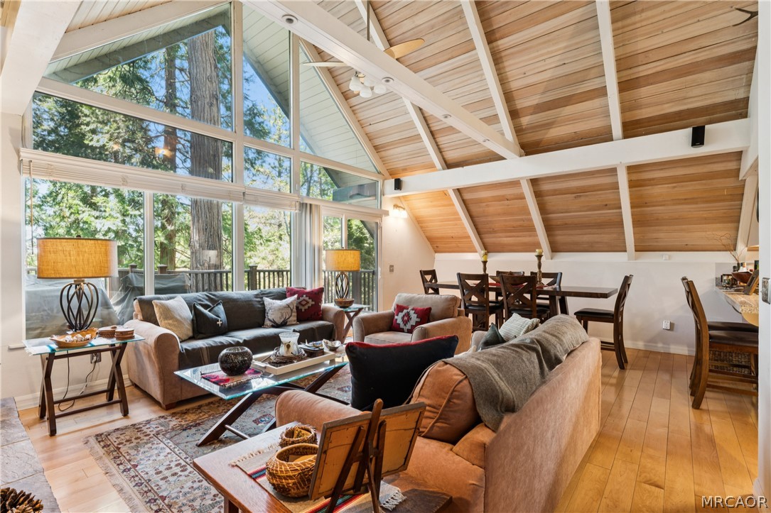 111 Grizzly Road Lake Arrowhead, CA 92352 - Photo 3 of 57
