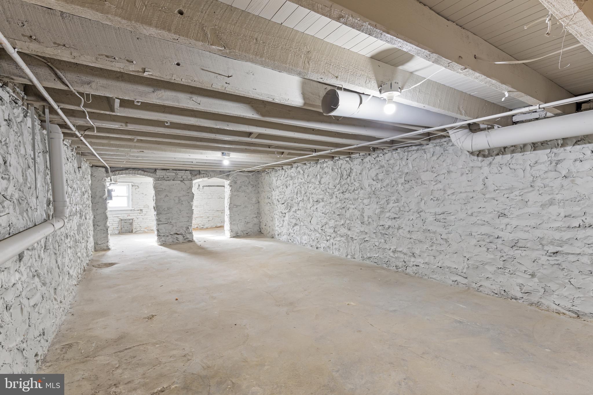 2202 Clifton Avenue Baltimore, MD 21216 - Photo 17 of 18