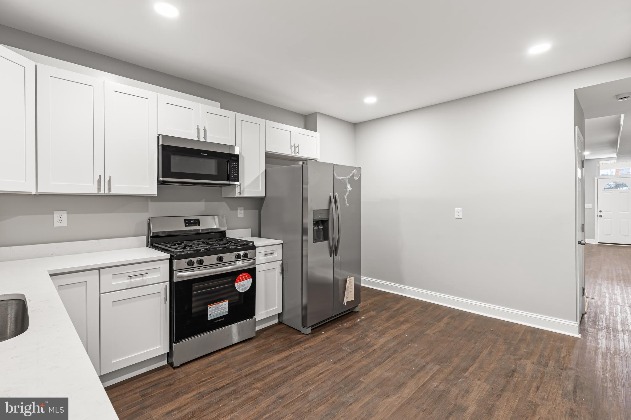 2202 Clifton Avenue Baltimore, MD 21216 - Photo 5 of 18