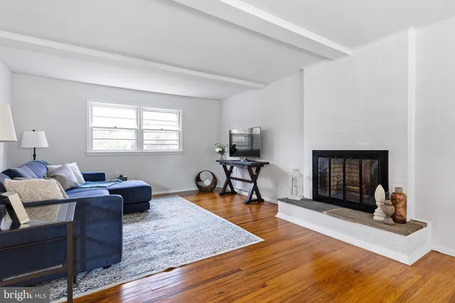 $495,000 | 29 North Cliffe Drive, Wilmington, DE 19809