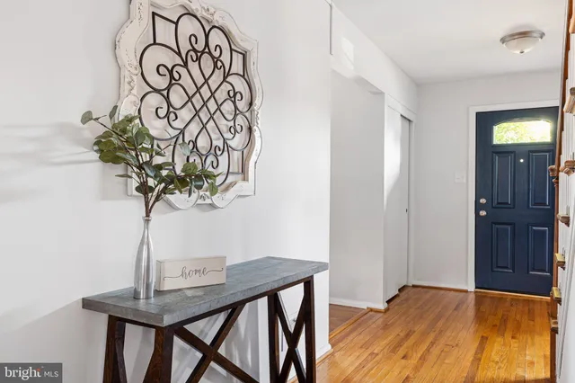 $495,000 | 29 North Cliffe Drive, Wilmington, DE 19809