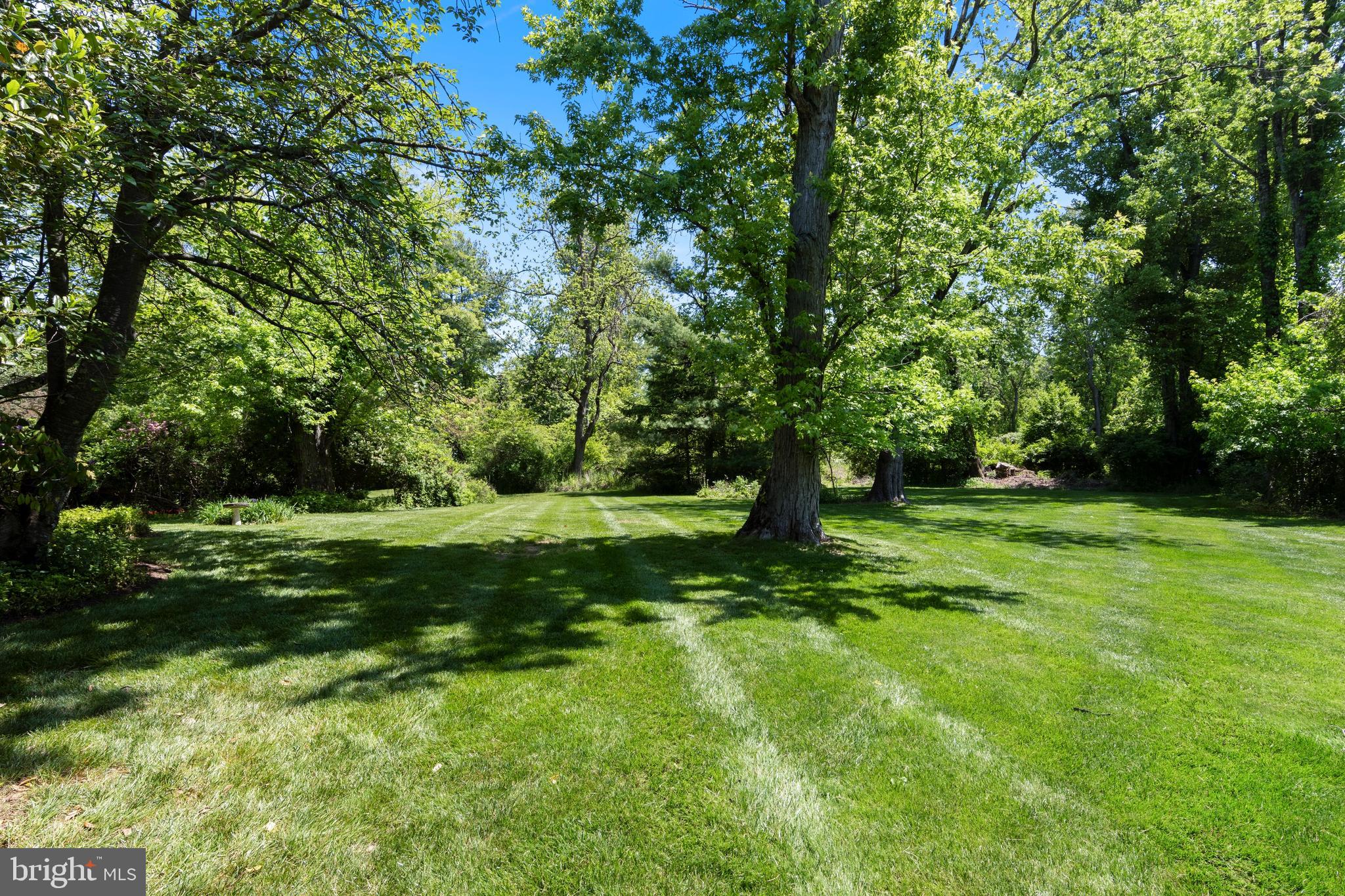 1498 Argyle Road Berwyn, PA 19312 - Photo 13 of 36 Gorgeous Back Yard