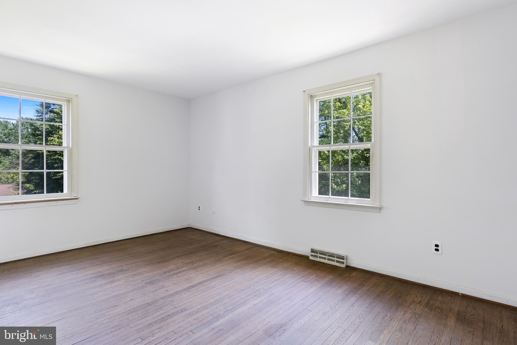 1498 Argyle Road Berwyn, PA 19312 - Photo 28 of 36 Bedroom 4