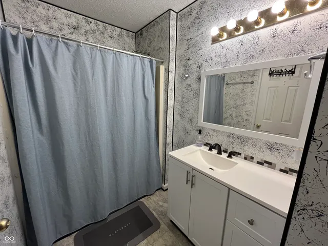 $219,900 | 5038 Clarkson Drive, Indianapolis, IN 46254