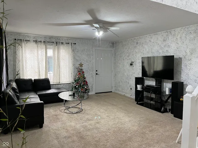 $219,900 | 5038 Clarkson Drive, Indianapolis, IN 46254