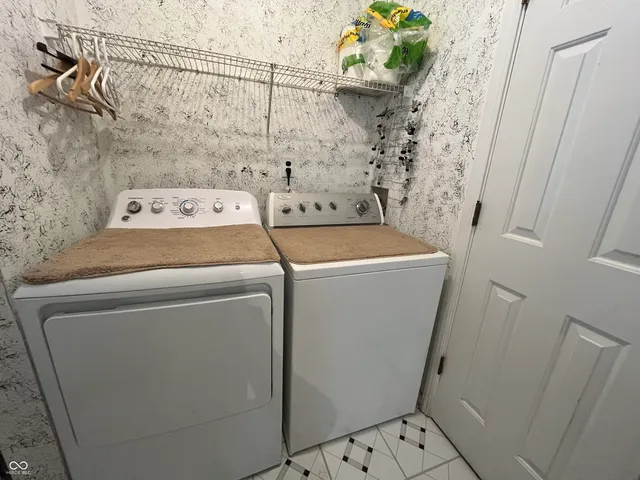 $219,900 | 5038 Clarkson Drive, Indianapolis, IN 46254