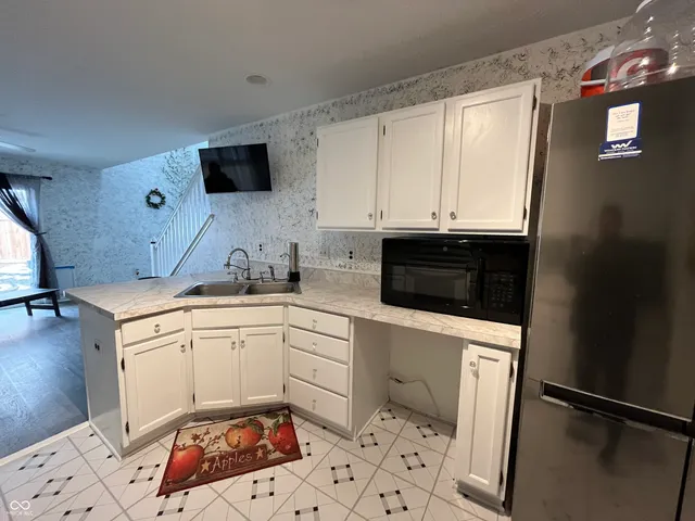 $219,900 | 5038 Clarkson Drive, Indianapolis, IN 46254