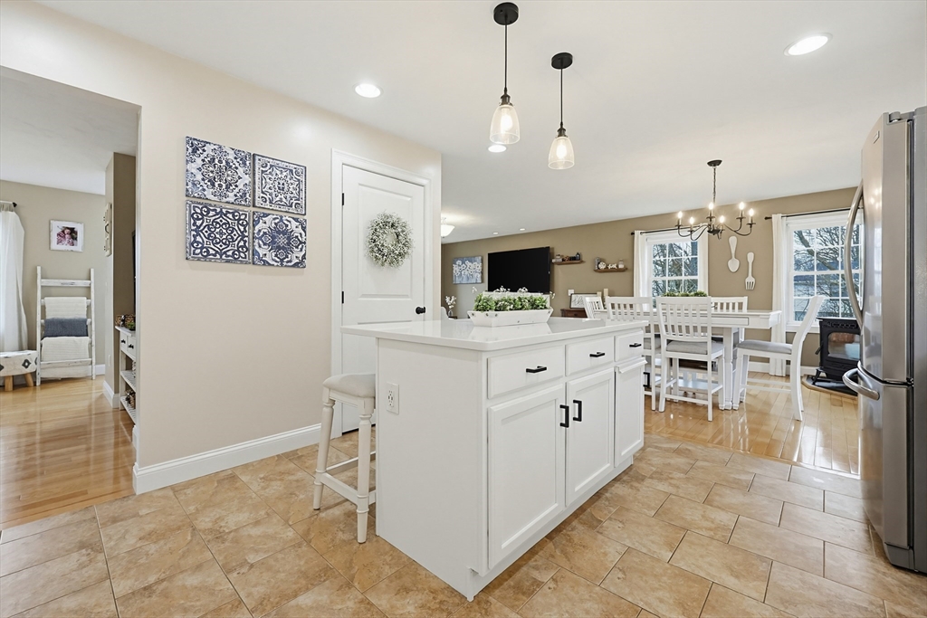 249 Chestnut Street Rehoboth, MA 02769 - Photo 12 of 42