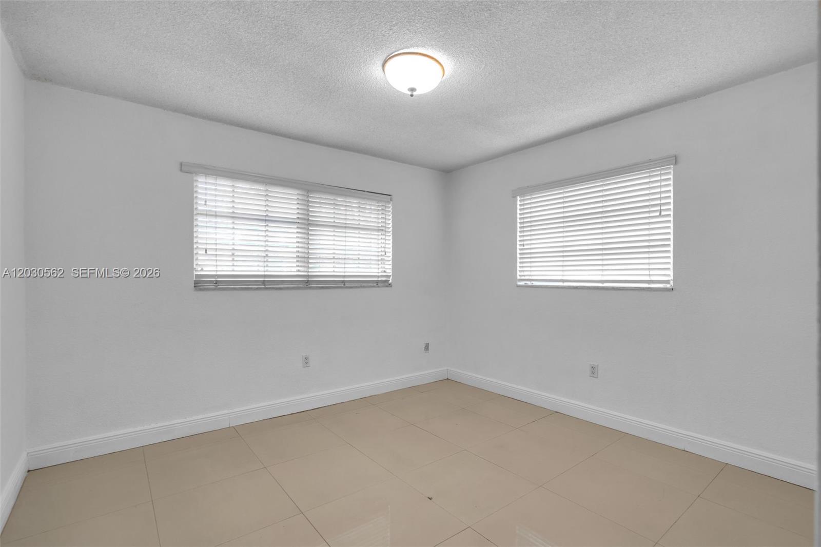 1320 Southwest 84th Avenue Miami, FL 33144 - Photo 17 of 44