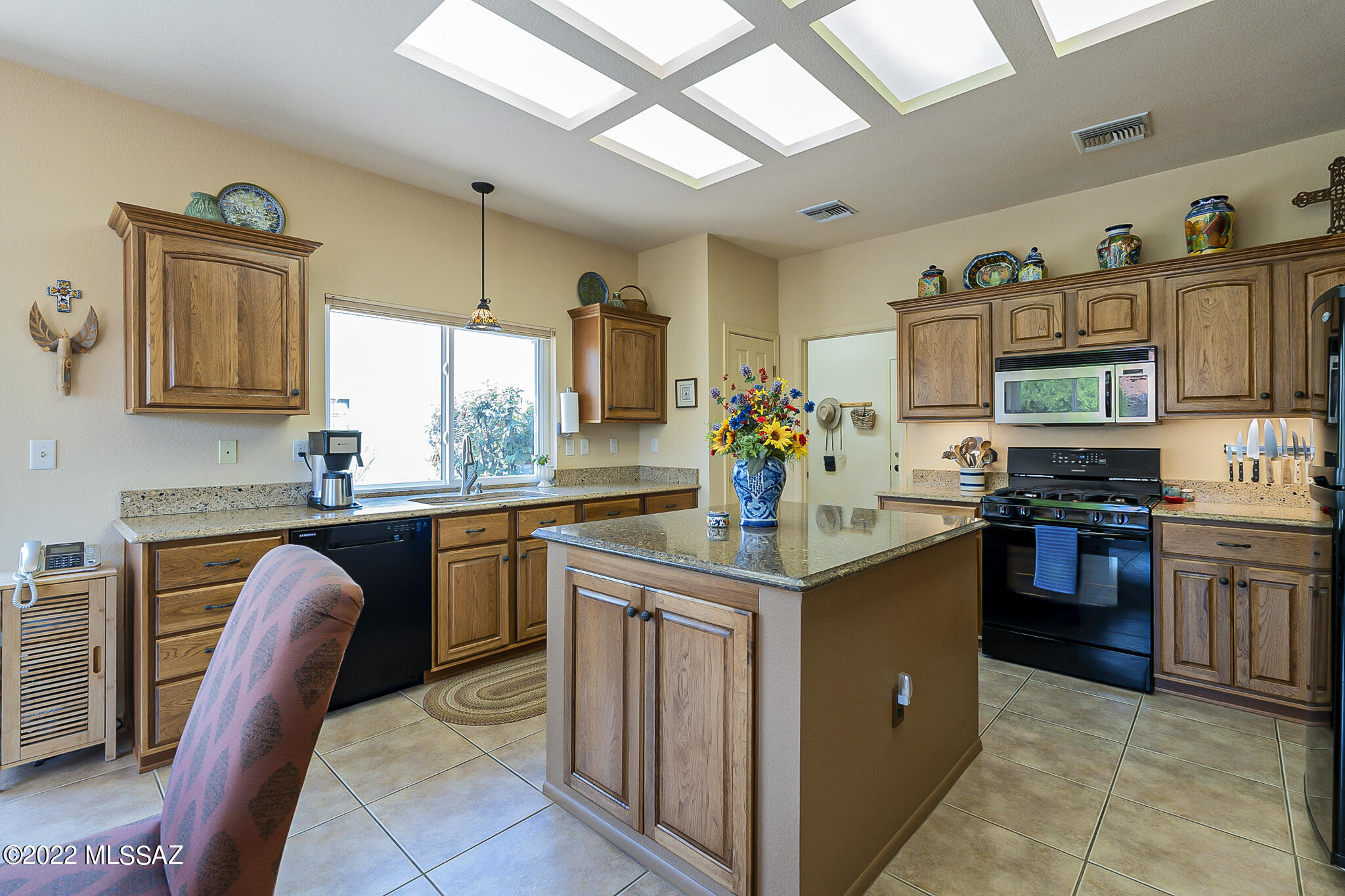 1161 East Sunset Ridge Place Oro Valley, AZ 85755 - Photo 16 of 45