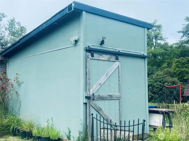 $304,000 | 7120 Ortelius Drive, Ilwaco, WA 98624