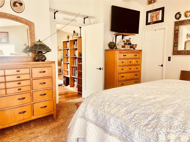 $304,000 | 7120 Ortelius Drive, Ilwaco, WA 98624