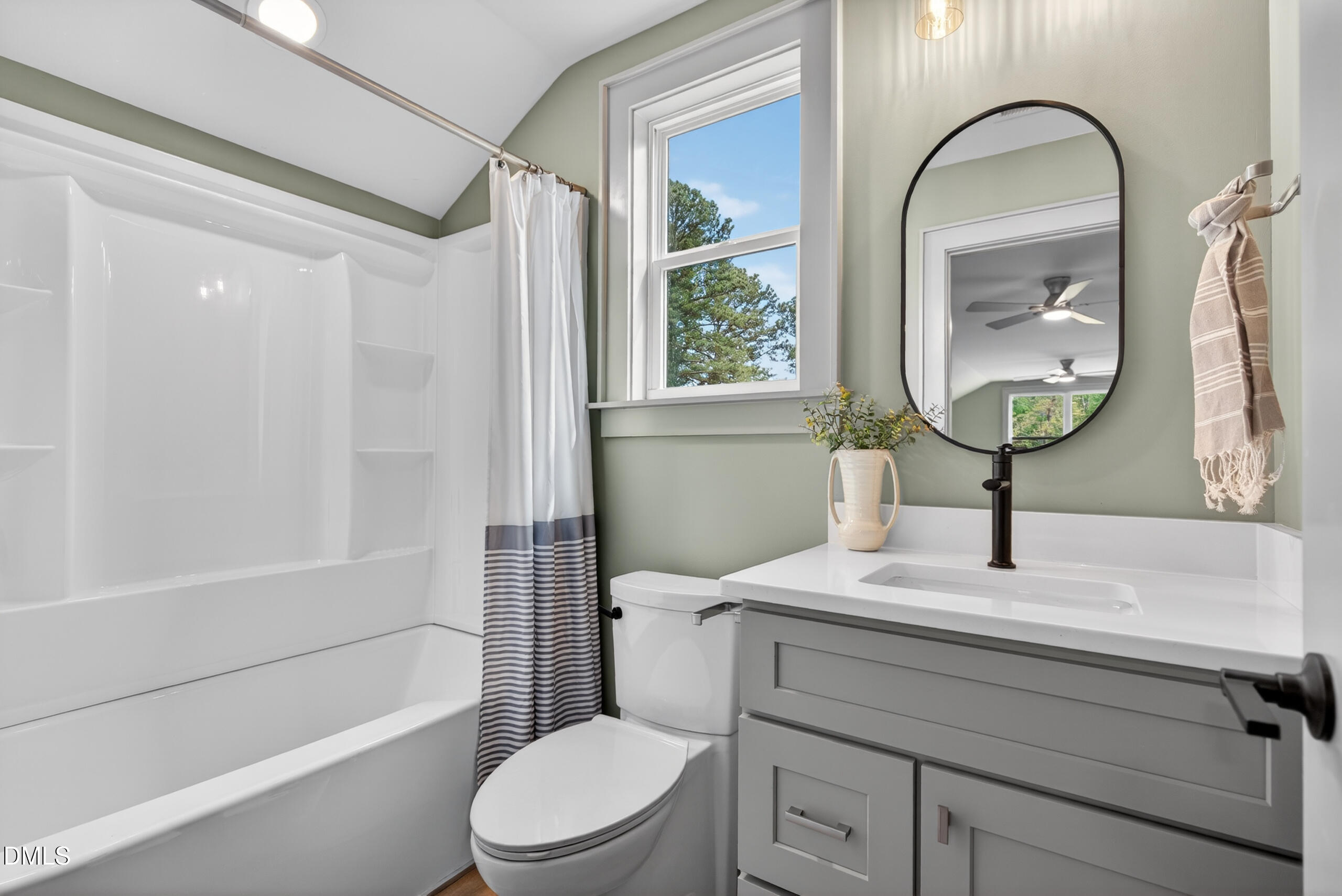 607 Richardson Road Zebulon, NC 27597 - Photo 15 of 23 036_IMG_2001