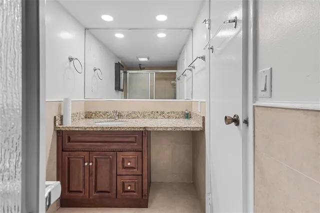 $189,900 | 8205 Northwest 61st Street, Unit 218, Tamarac, FL 33321