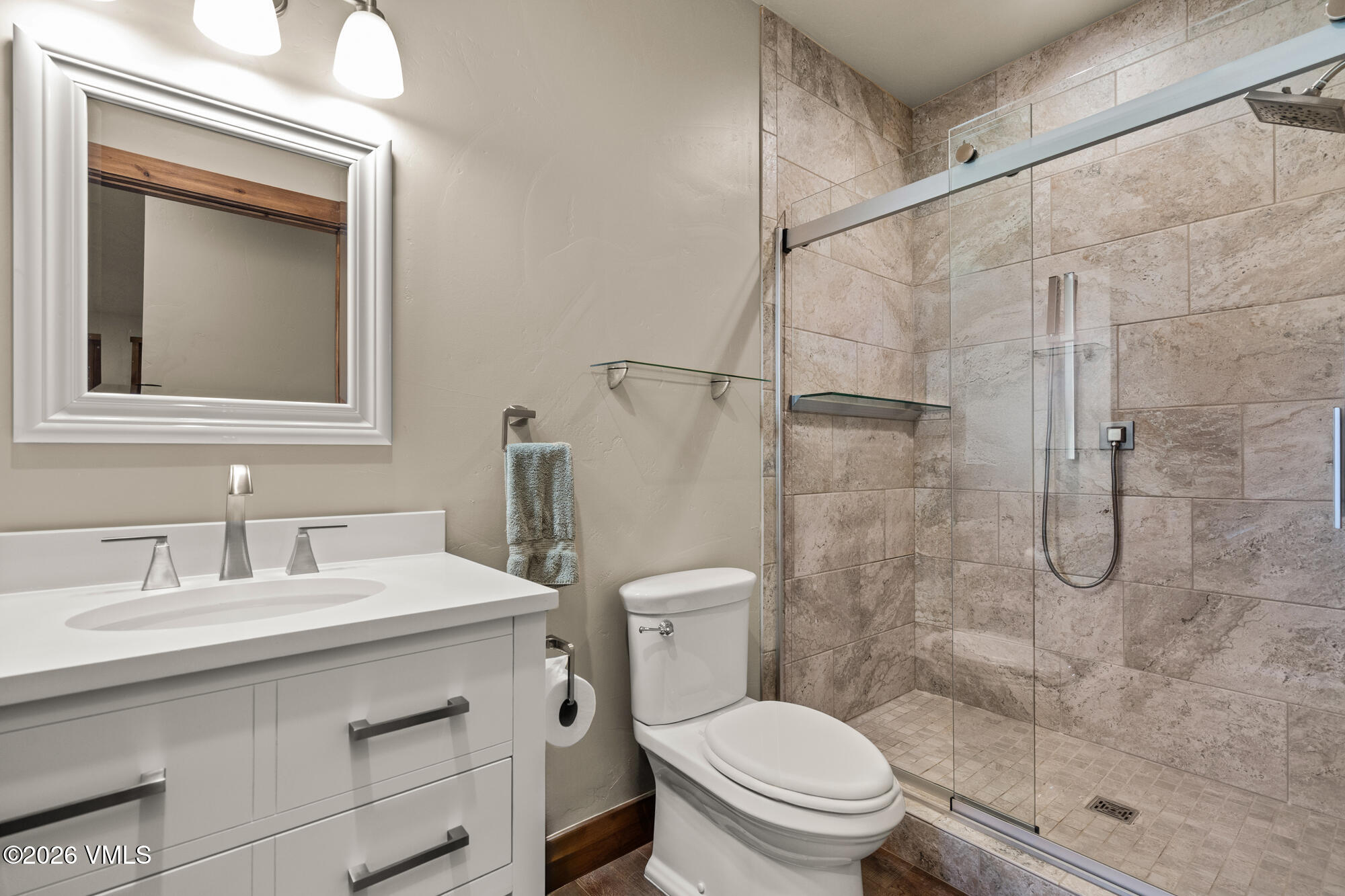 705 Amherst Road Gypsum, CO 81637 - Photo 26 of 55 3rd Bedroom Ensuite Bathroom