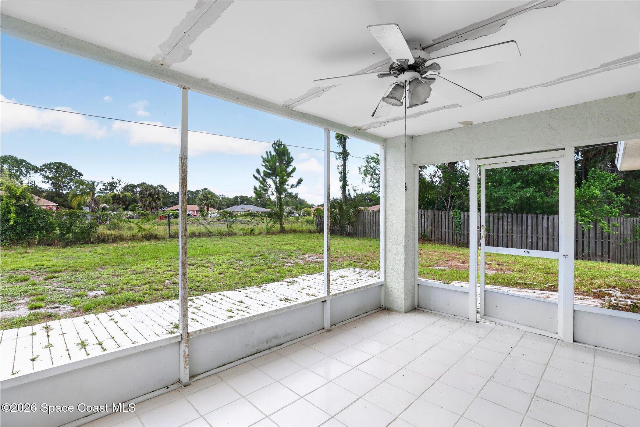 1091 Ray Road Southeast Palm Bay, FL 32909 - Photo 21 of 25 Back Patio