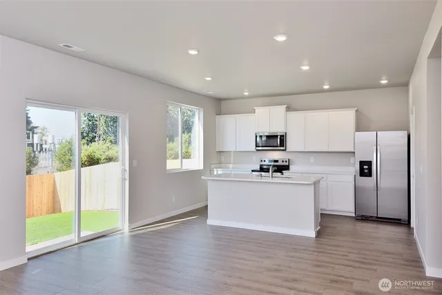 $615,900 | 16306 Jenkins Avenue Southeast, Yelm, WA 98597