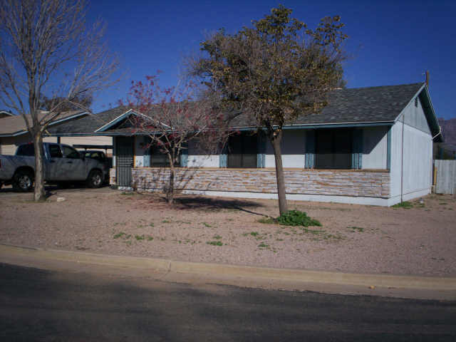 1585 South Padre Road Apache Junction, AZ 85119 - Photo 1 of 6 Primary Photo