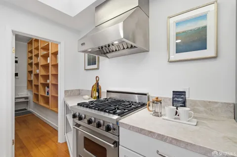 $2,995,000 | 512 Connecticut Street, San Francisco, CA 94107