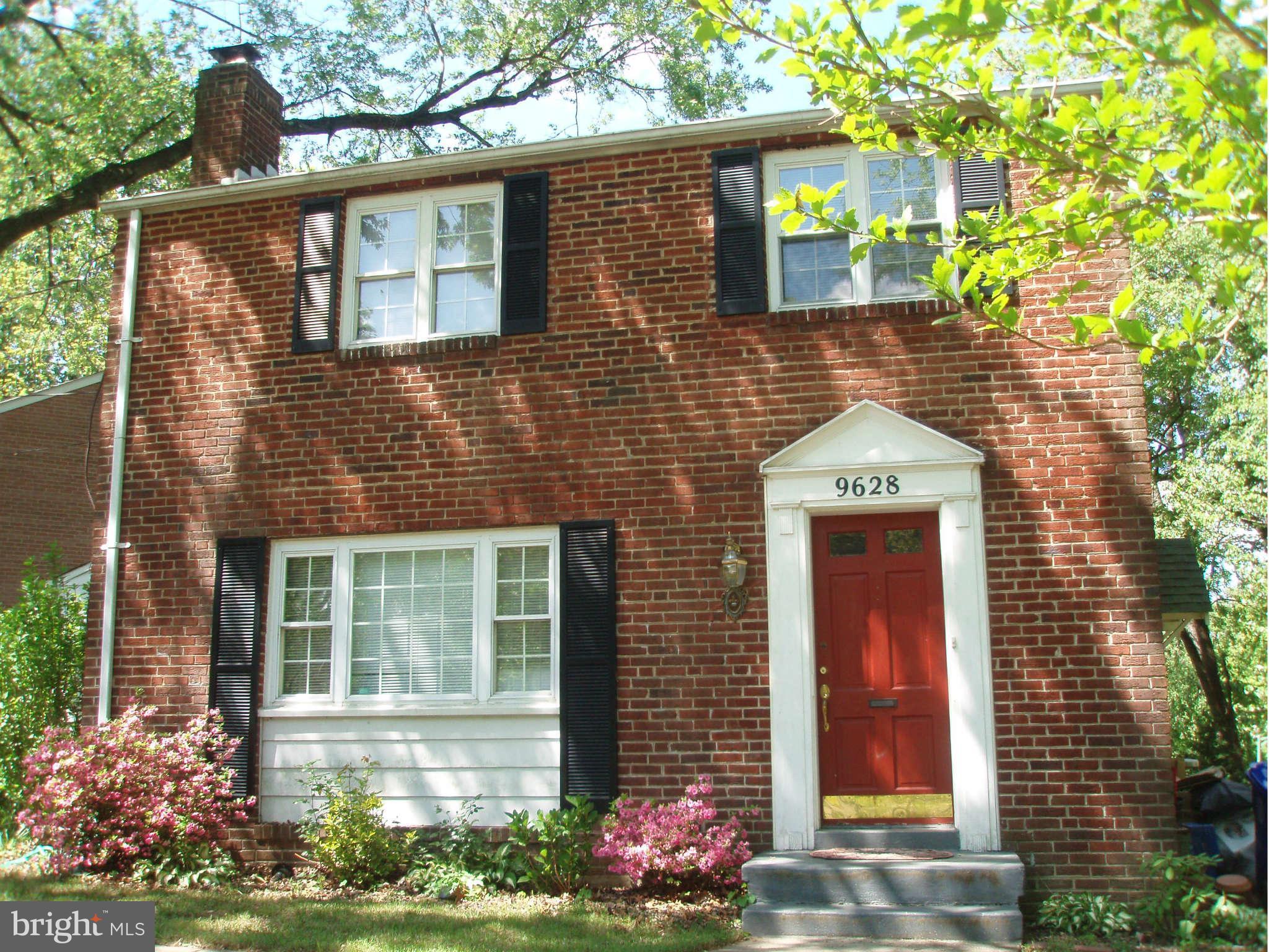 9628 Dilston Road Silver Spring, MD 20903 - Photo 2 of 13 Exterior (Front)