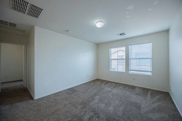 $1,995 | 2032 North 78th Glen, Phoenix, AZ 85035