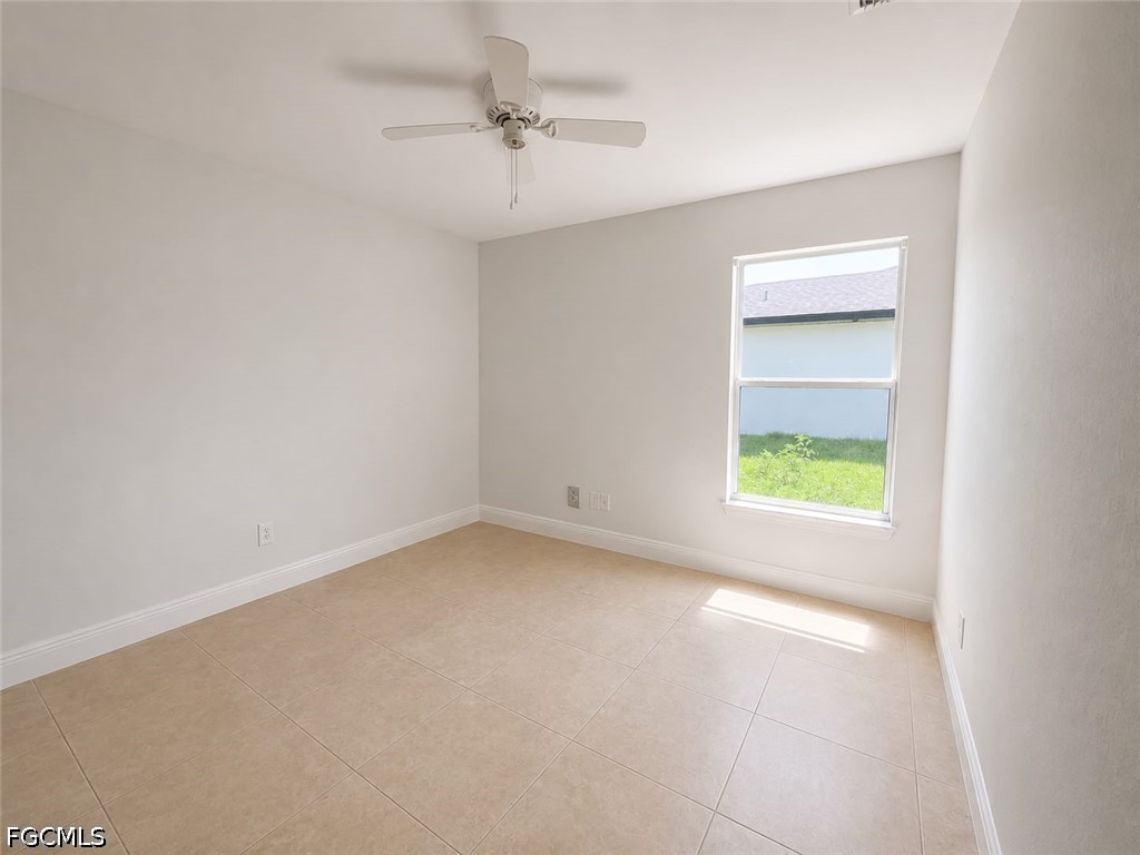 3306 39th Street Southwest Lehigh Acres, FL 33976 - Photo 11 of 23