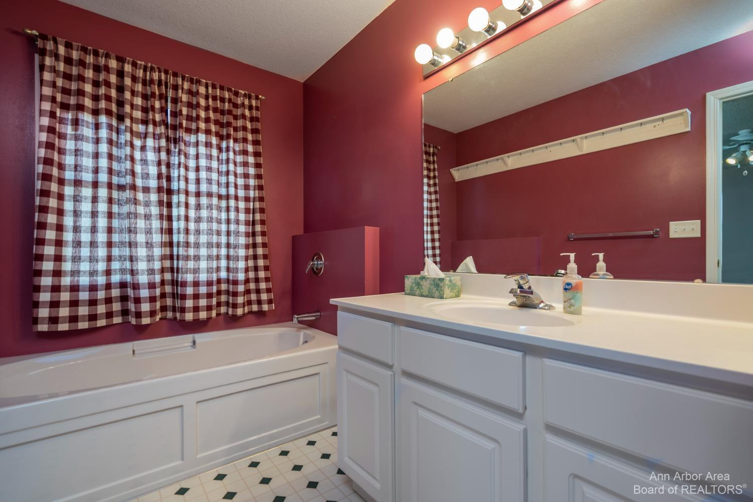 3168 Cobblestone Ridge Tecumseh, MI 49286 - Photo 15 of 41 Photo 15