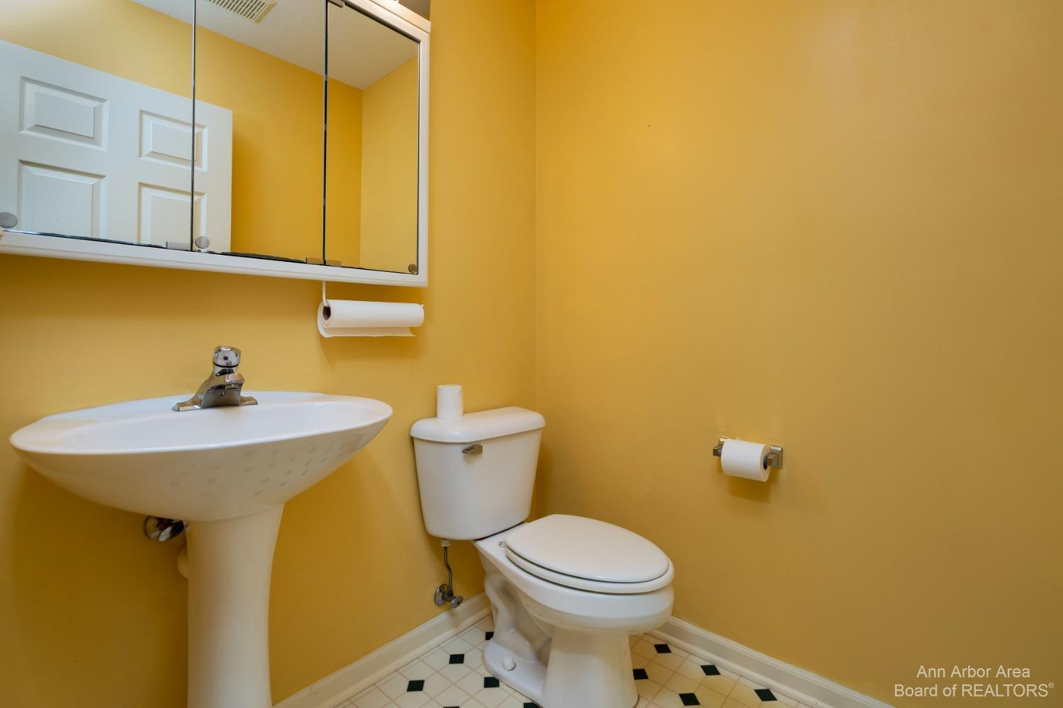 3168 Cobblestone Ridge Tecumseh, MI 49286 - Photo 17 of 41 Photo 17