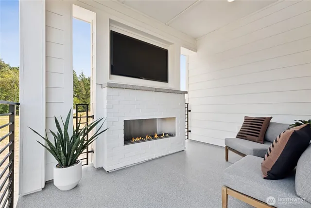 $2,714,900 | 13730 Southeast 84th Street, Newcastle, WA 98059