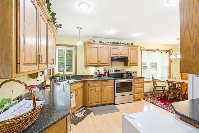 $544,900 | W8231 Lake Lake Mills, Lake Mills, WI 53551