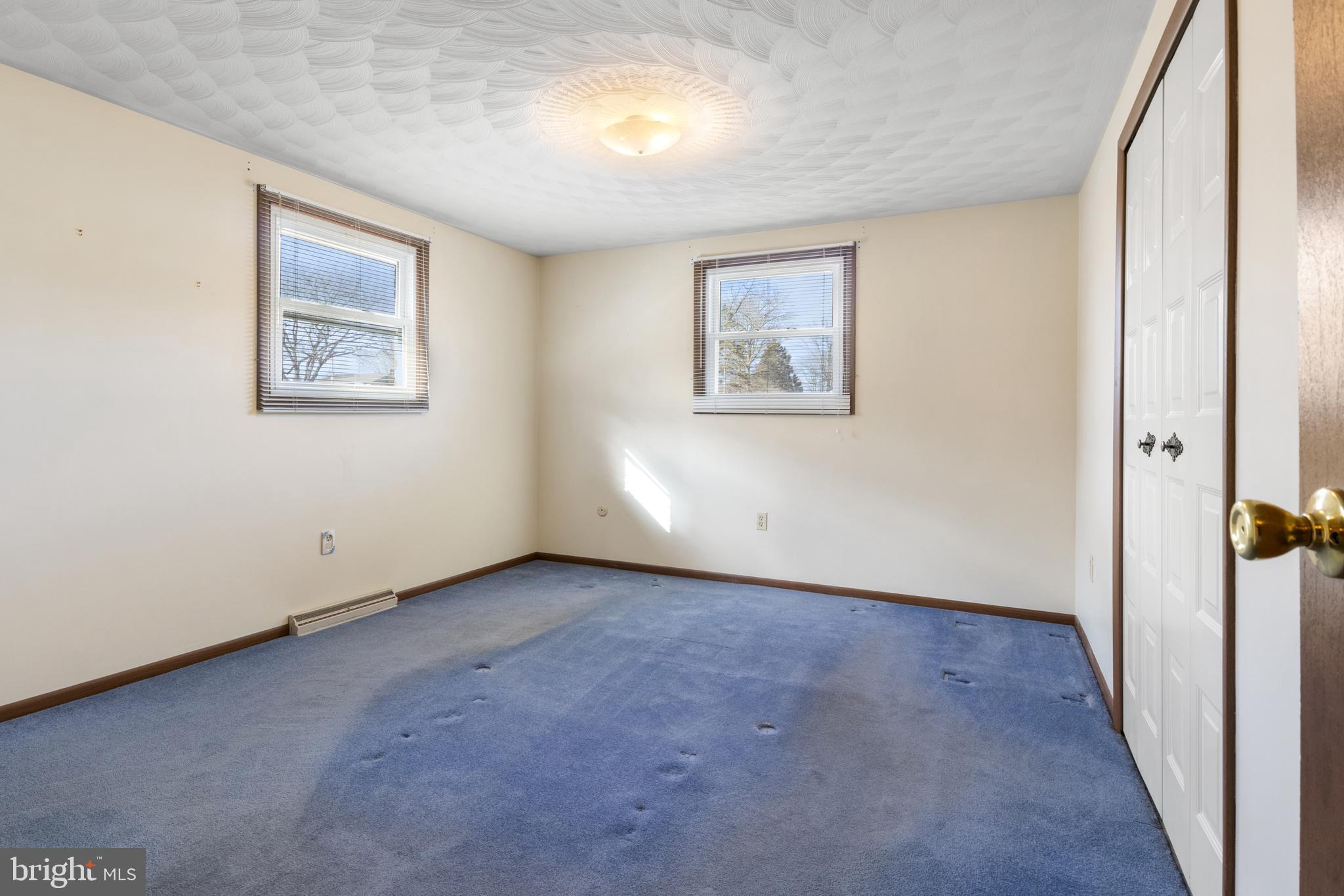 2266 Sycamore Road York, PA 17408 - Photo 19 of 43 an empty room with windows