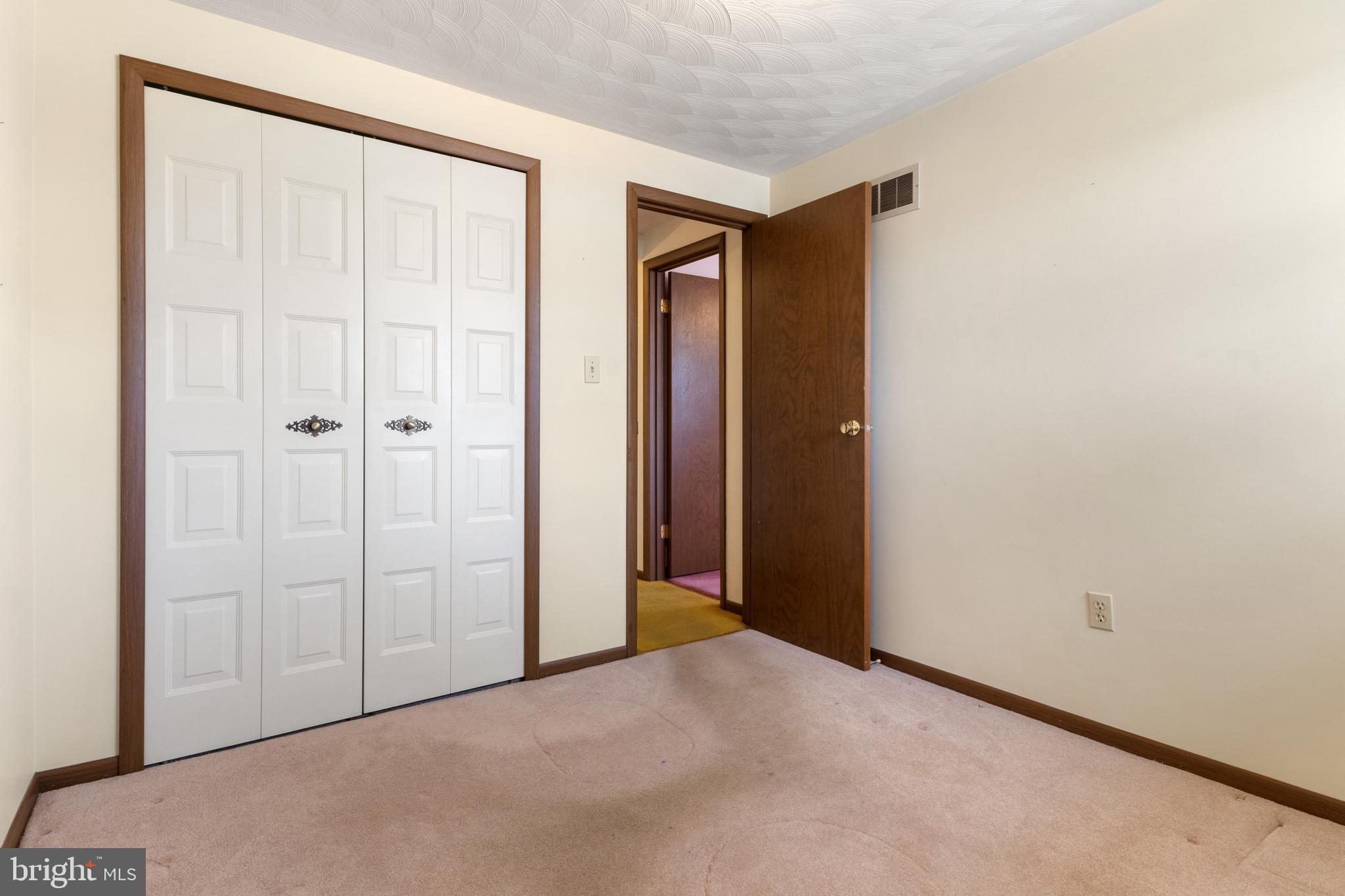 2266 Sycamore Road York, PA 17408 - Photo 23 of 43 a view of an empty room