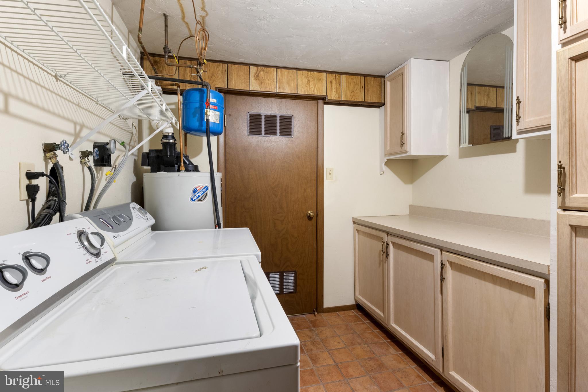 2266 Sycamore Road York, PA 17408 - Photo 31 of 43 a utility room with dryer and washer