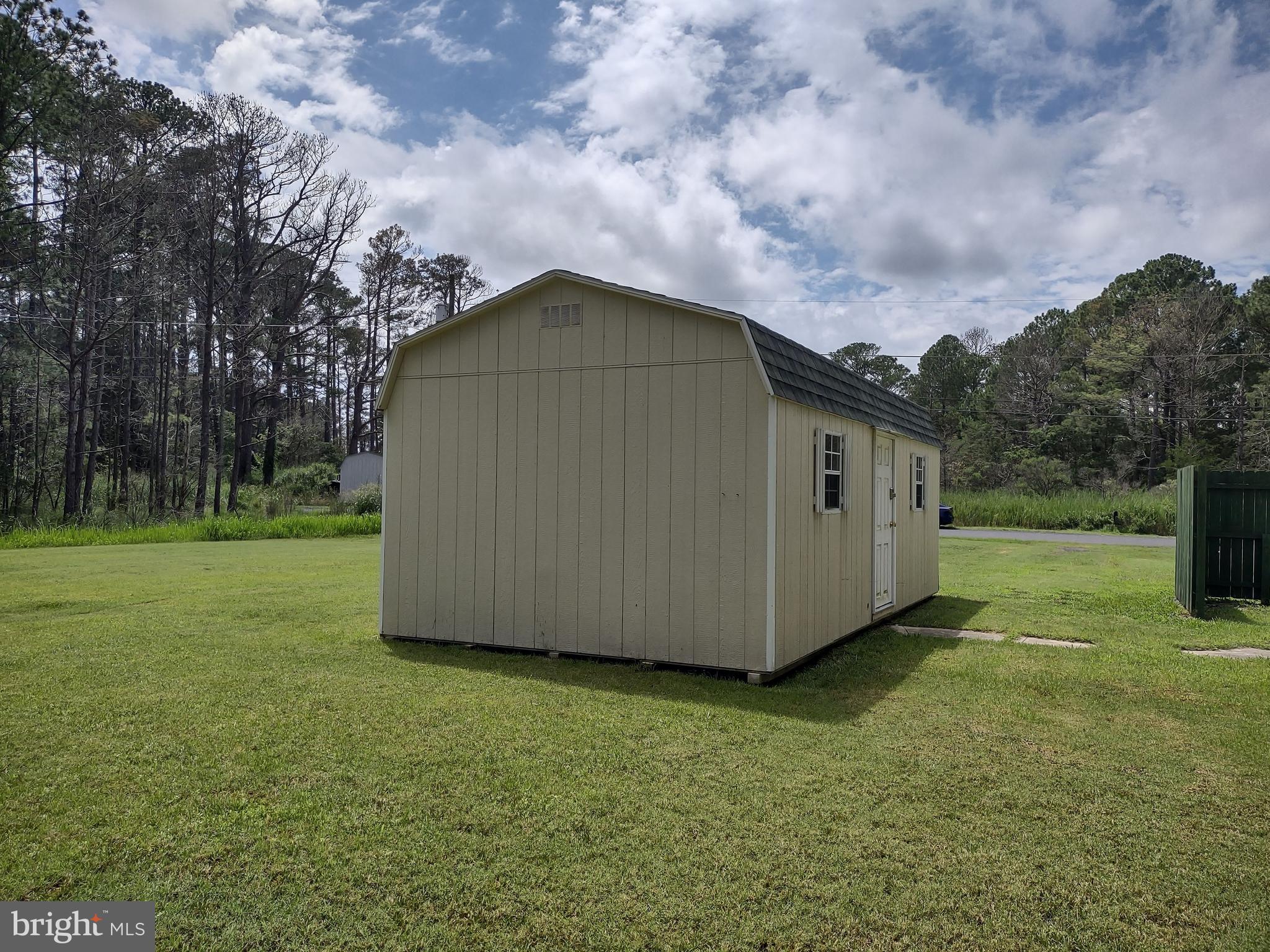 3175 Boone Road Crisfield, MD 21817 - Photo 8 of 22 Garage