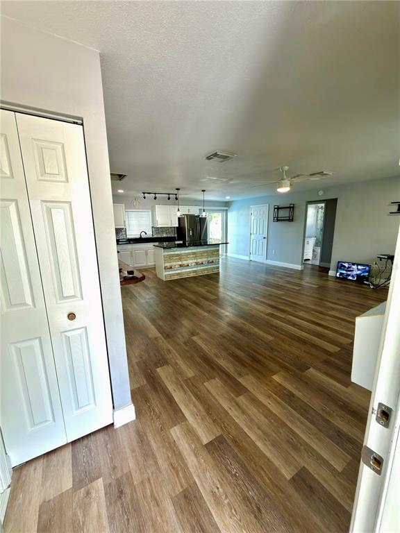 5414 Pillar Avenue Spring Hill, FL 34608 - Photo 14 of 37