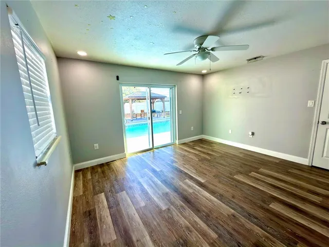 $300,000 | 5414 Pillar Avenue, Spring Hill, FL 34608