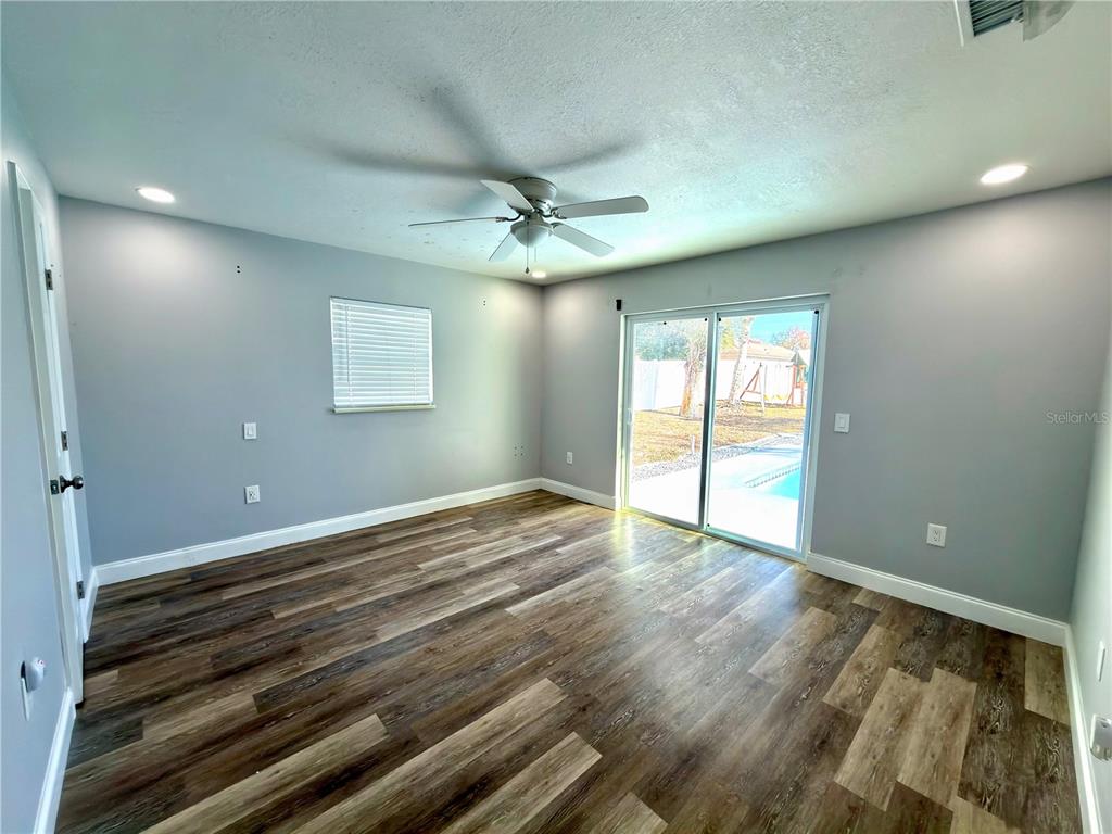 5414 Pillar Avenue Spring Hill, FL 34608 - Photo 20 of 37