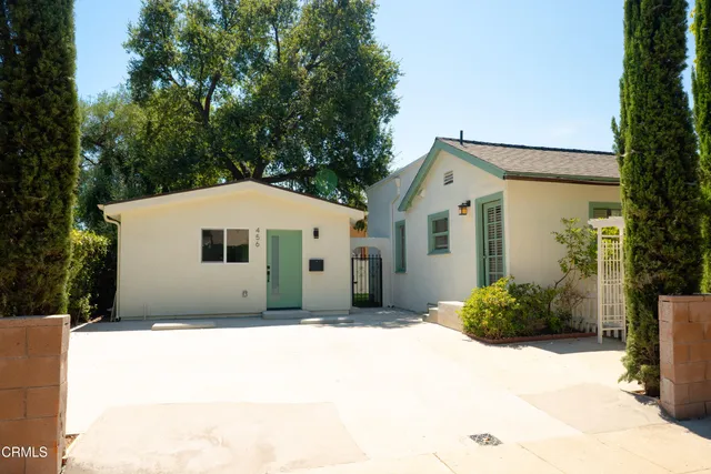 $3,700 | 1726 North Los Robles Avenue, Pasadena, CA 91104