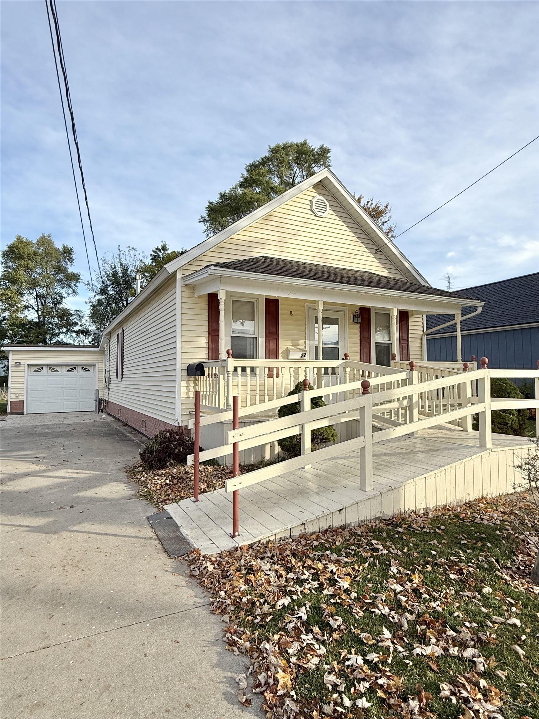 22 West Sebewaing Street Sebewaing, MI 48759 - Photo 1 of 15