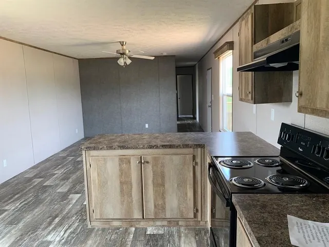 $1,350 | 16496 Dunhill Lane, Conroe, TX 77303