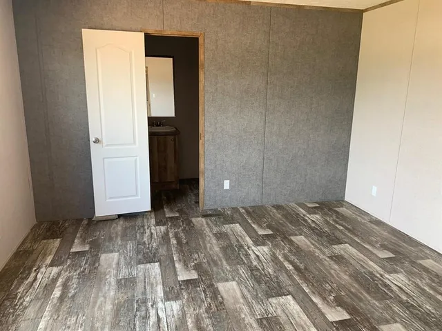 $1,350 | 16496 Dunhill Lane, Conroe, TX 77303