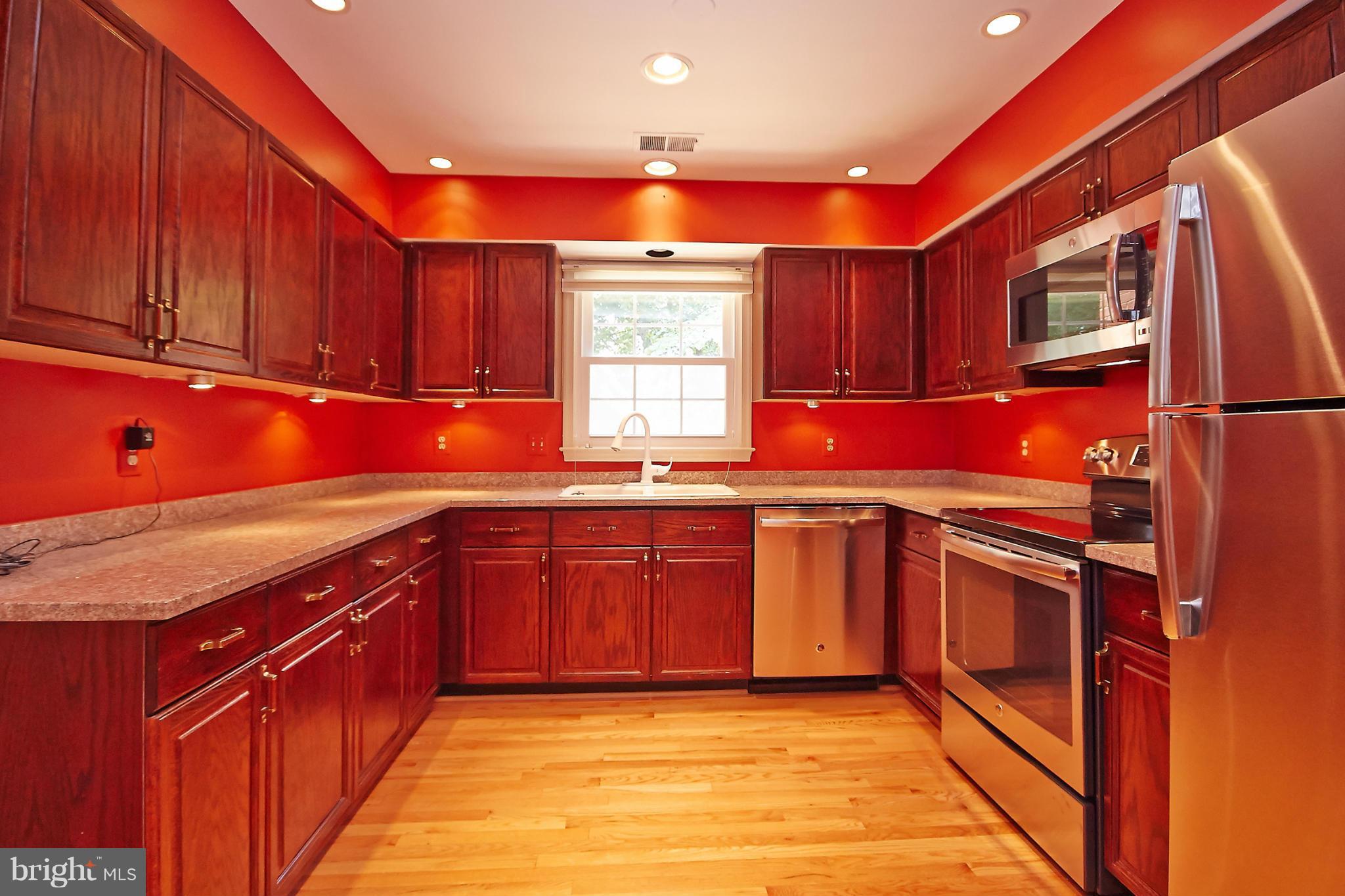 8583 Raglan Road Vienna, VA 22182 - Photo 3 of 20 Kitchen