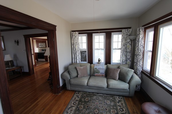 34 Governor Road Stoneham, MA 02180 - Photo 7 of 26 Gallery Image 7