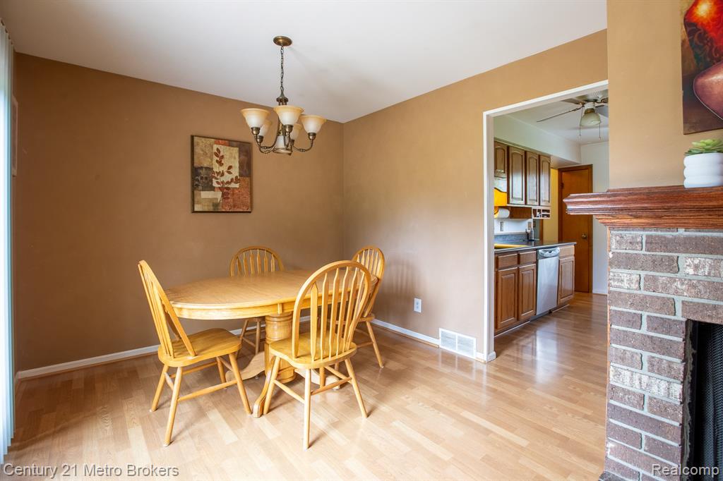 6043 North Gale Road Davison, MI 48423 - Photo 8 of 34 Gallery Image 8