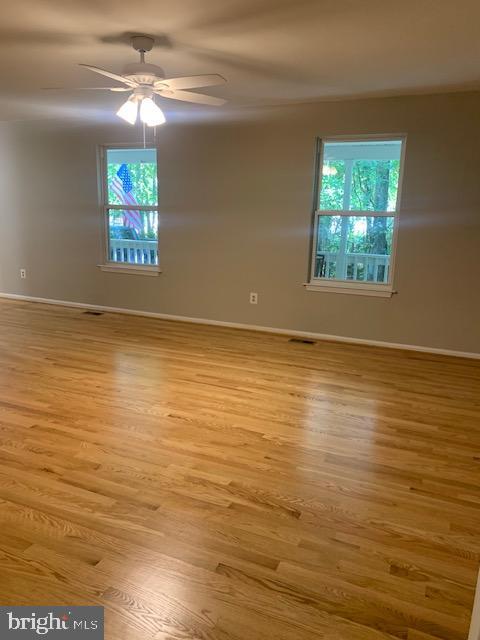 1436 Columbia Beach Road Shady Side, MD 20764 - Photo 12 of 47 Living Room
