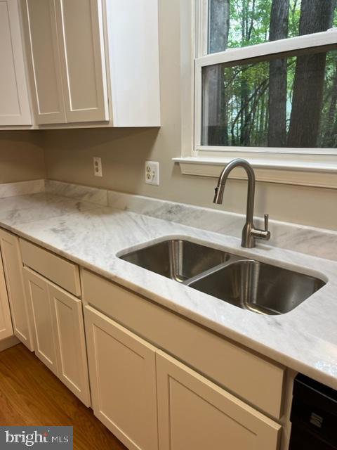1436 Columbia Beach Road Shady Side, MD 20764 - Photo 19 of 47 Kitchen