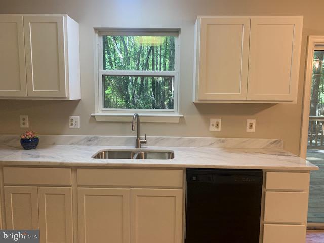 1436 Columbia Beach Road Shady Side, MD 20764 - Photo 20 of 47 Kitchen