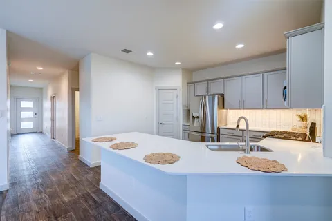 $2,300 | 4613 Tully Drive, Pflugerville, TX 78660