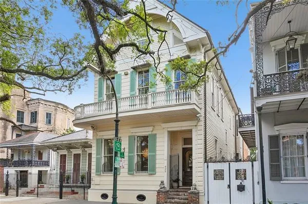 $2,350,000 | 622 Esplanade Avenue, New Orleans, LA 70116