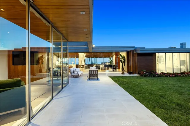 $18,750,000 | 2538 Monaco Drive, Laguna Beach, CA 92651
